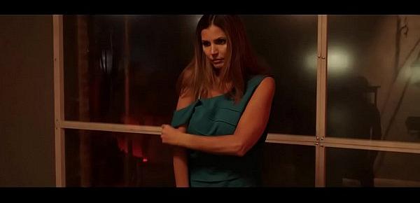  Charisma Carpenter in Bound (2015)